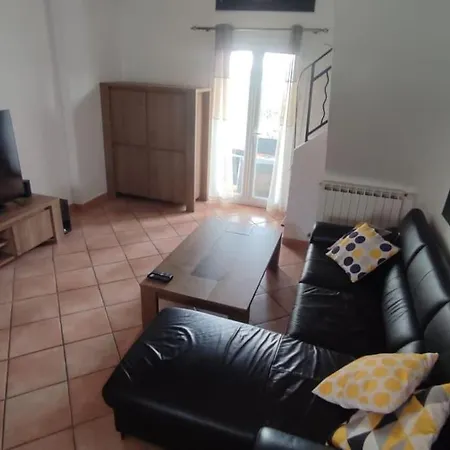 Apartment Chez Nico, Proche Des Sablettes La Seyne-sur-Mer