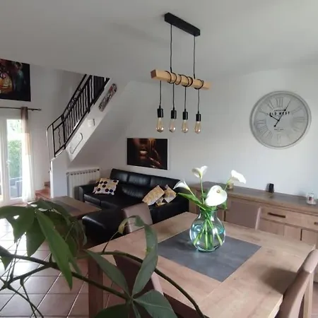 Apartment Chez Nico, Proche Des Sablettes *