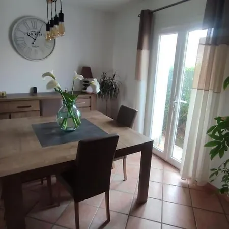 Apartment Chez Nico, Proche Des Sablettes La Seyne-sur-Mer