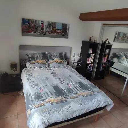 Chez Nico, Proche Des Sablettes La Seyne-sur-Mer